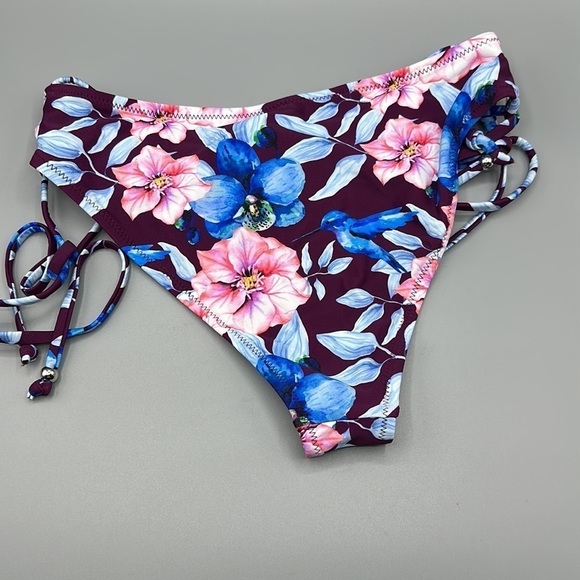 CUPSHE Floral Hummingbird Side Tie Bikini Bottoms Women's Size Small NWT - Picture 4 of 6